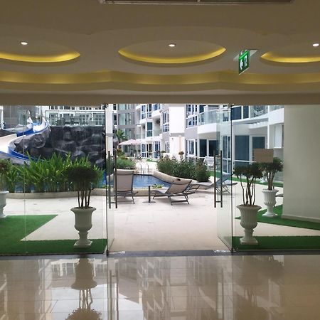 Luxury Business Suits In Grand Avenue By Pattaya City Estates Buitenkant foto