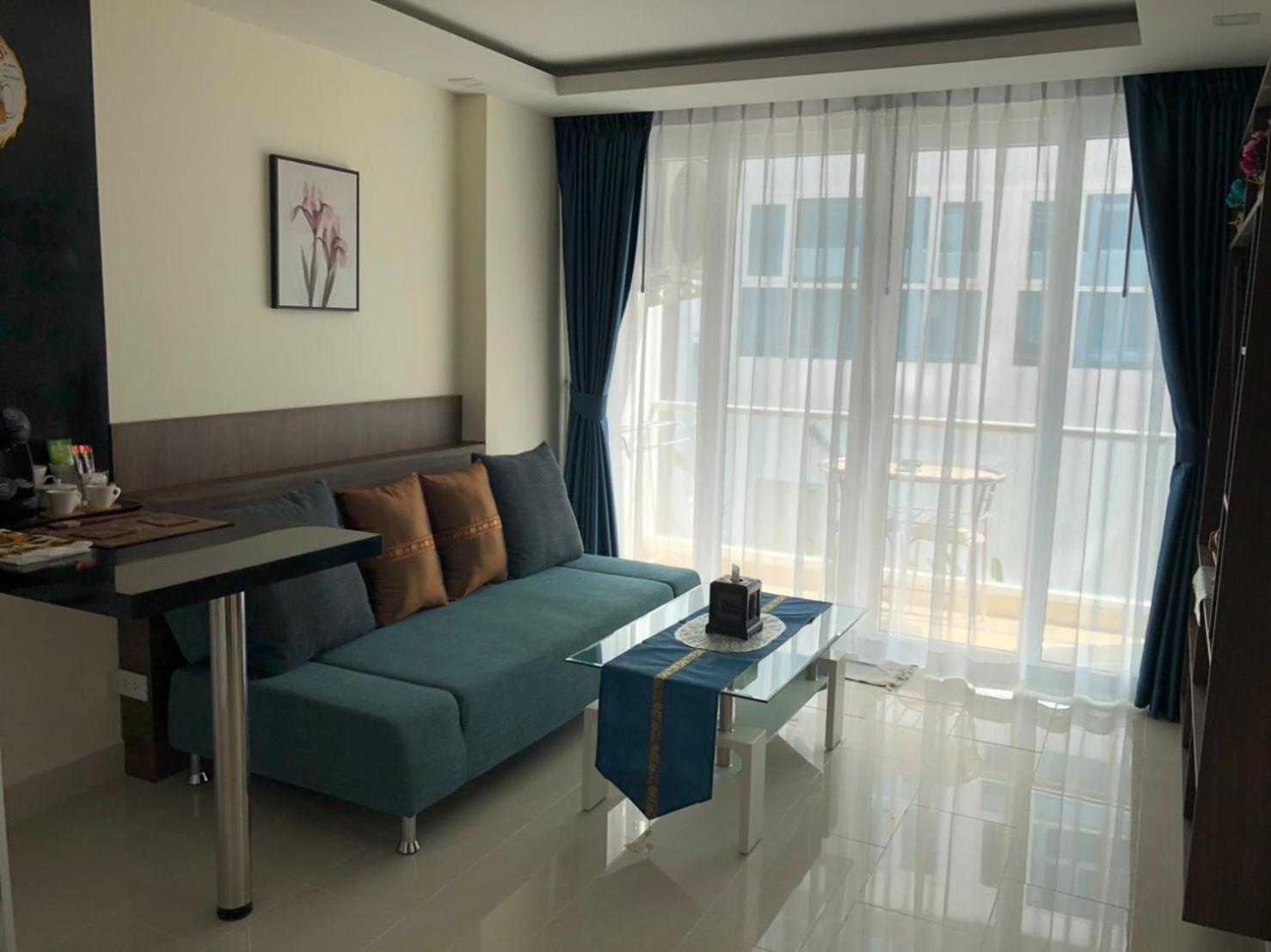 Luxury Business Suits In Grand Avenue By Pattaya City Estates Buitenkant foto