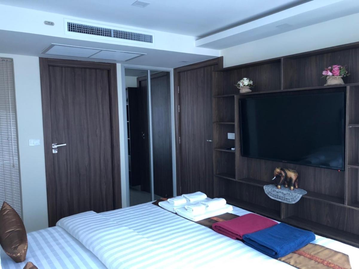 Luxury Business Suits In Grand Avenue By Pattaya City Estates Buitenkant foto